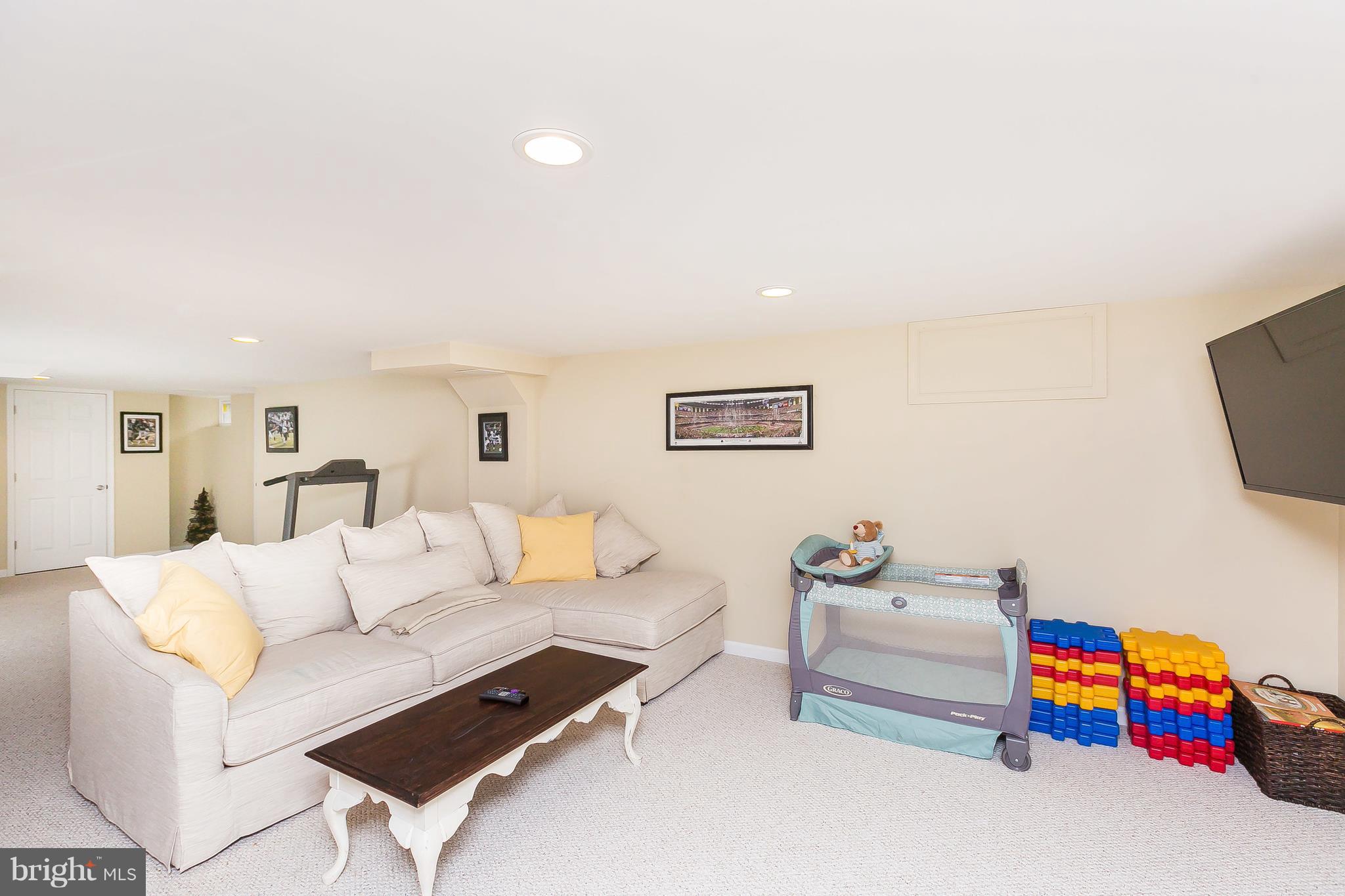 215 Quaker Ridge Road Lutherville-Timonium, MD 21093 - Photo 36 of 46 Gallery Image 36