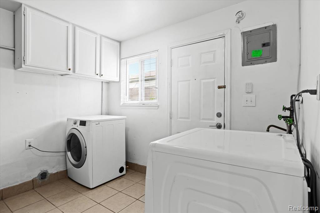 8111 Timken Avenue Warren, MI 48089 - Photo 14 of 17