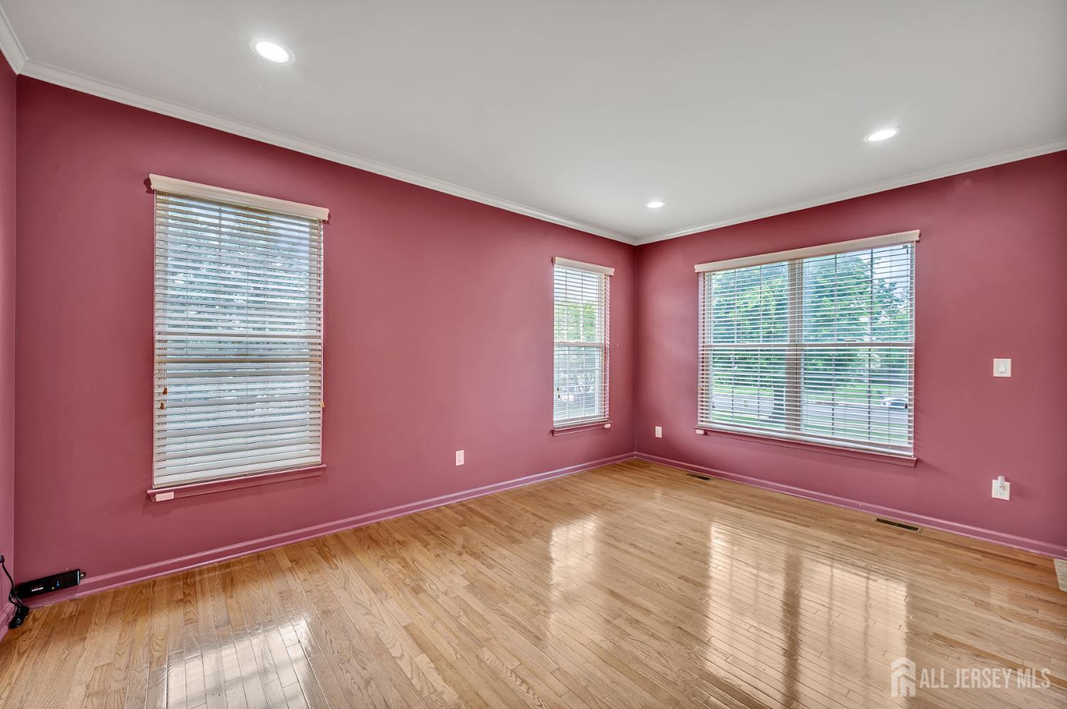 27 Rue Chagall Somerset, NJ 08873 - Photo 15 of 64 Gallery Image 15