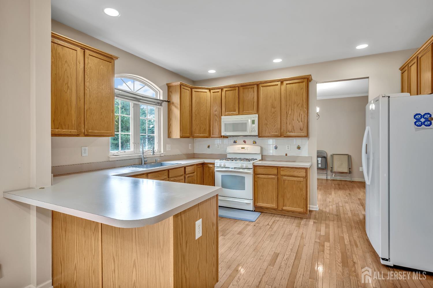 27 Rue Chagall Somerset, NJ 08873 - Photo 20 of 64 Gallery Image 20