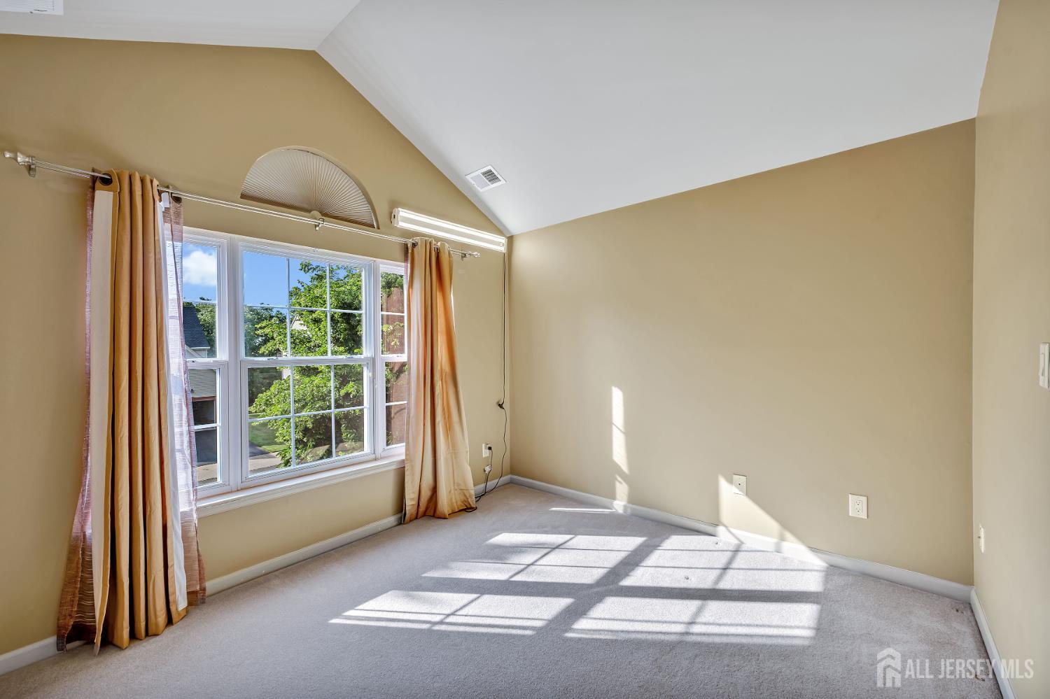27 Rue Chagall Somerset, NJ 08873 - Photo 54 of 64 Gallery Image 54