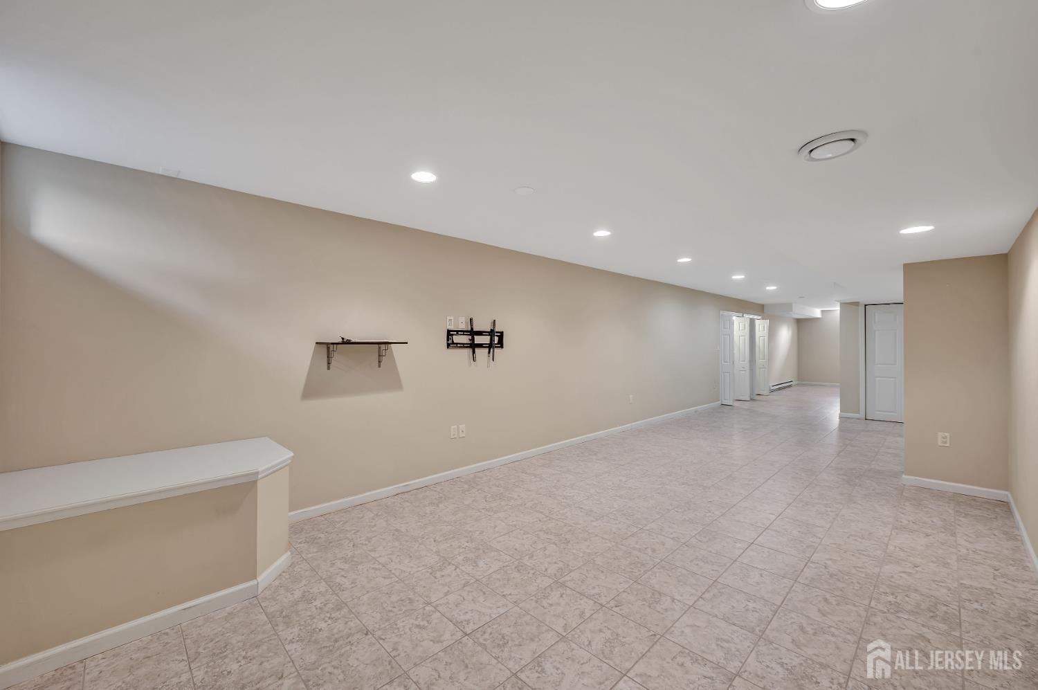 27 Rue Chagall Somerset, NJ 08873 - Photo 61 of 64 Gallery Image 61