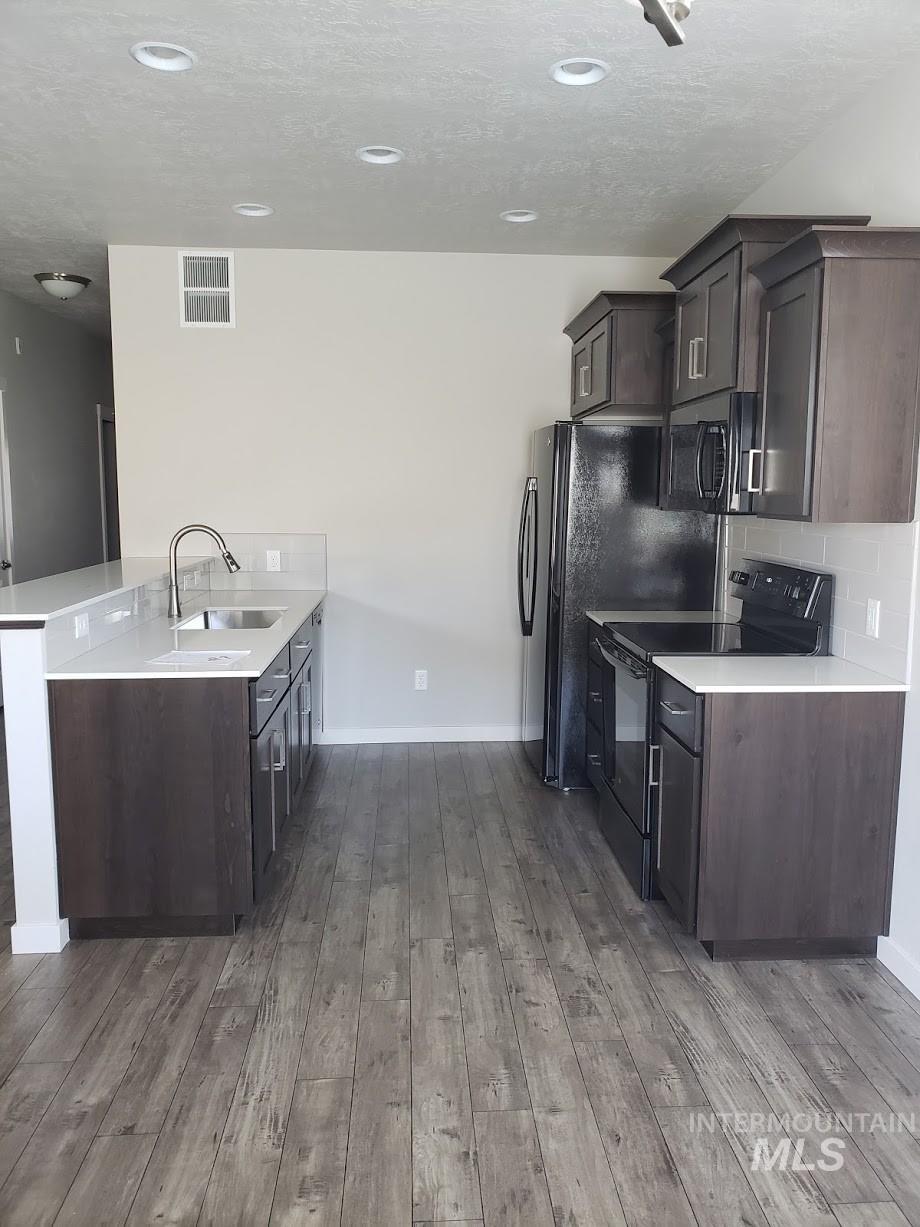 324 Northwest 3rd Street Meridian, ID 83642 - Photo 11 of 17