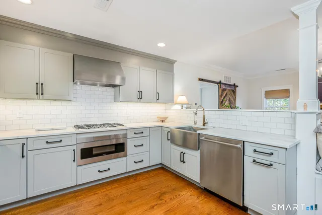 $1,199,000 | 14 Tanners Drive, Wilton, CT 06897