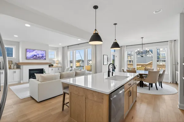 $975,000 | 5331 Scenic Loop Run, Victoria, MN 55318