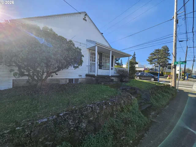 $249,900 | 4454 Northeast 82nd Avenue, Portland, OR 97220