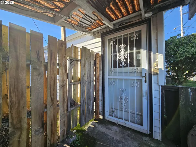 $249,900 | 4454 Northeast 82nd Avenue, Portland, OR 97220