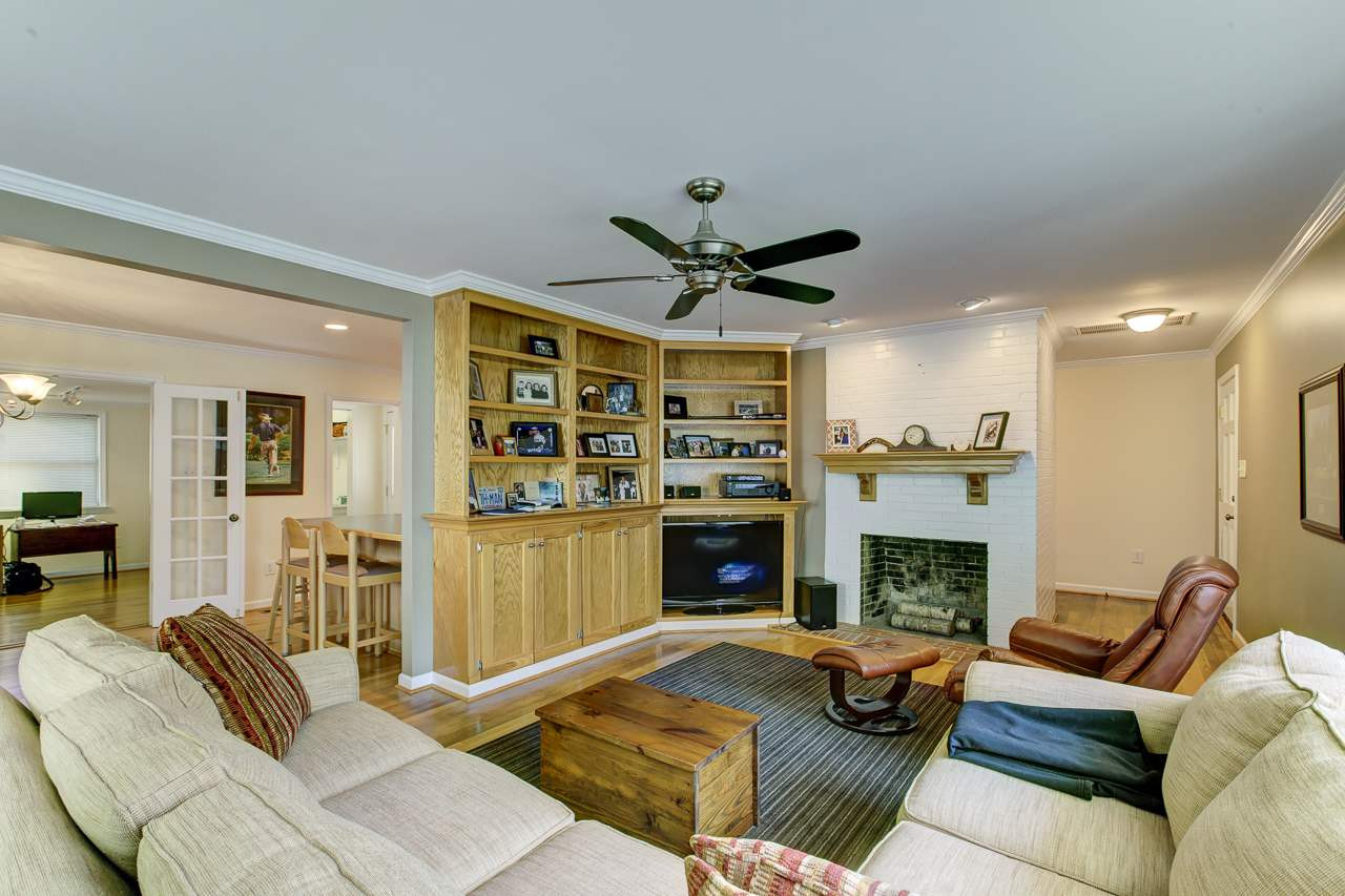 3432 Leonard Street Raleigh, NC 27607 - Photo 4 of 25 Photo 4