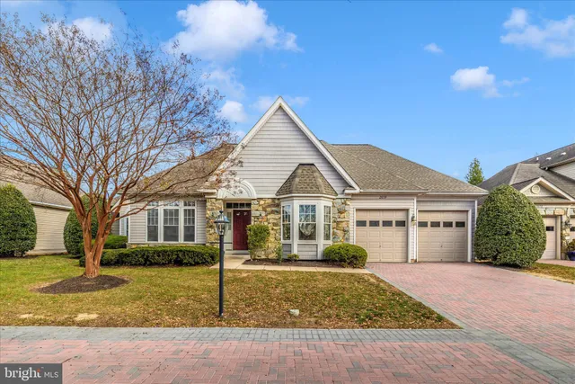 a view of outdoor space yard and front view of a house