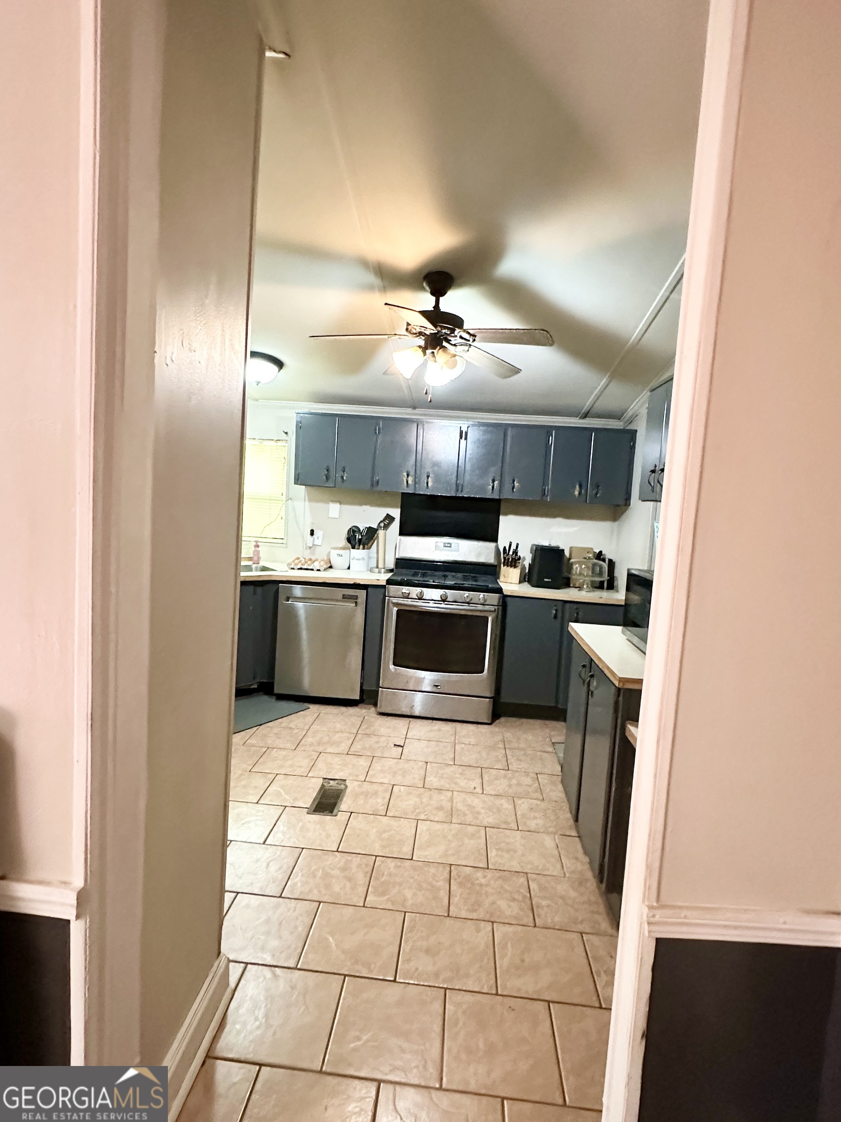 885 Turner Bridge Road The Rock, GA 30285 - Photo 11 of 27