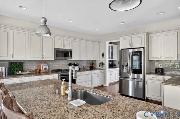 $764,900 | 7023 Benhall Circle, Glen Allen, VA 23059