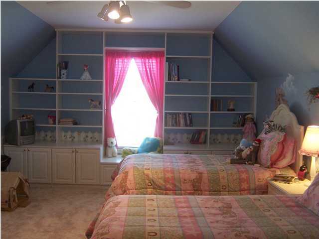 10601 Edgewater Road Louisville, KY 40223 - Photo 12 of 18 Additional Photo