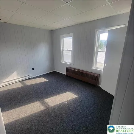 $1,100 | 106 6th Street, Coaldale, PA 18218