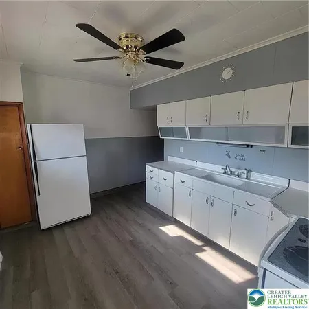 $1,100 | 106 6th Street, Coaldale, PA 18218