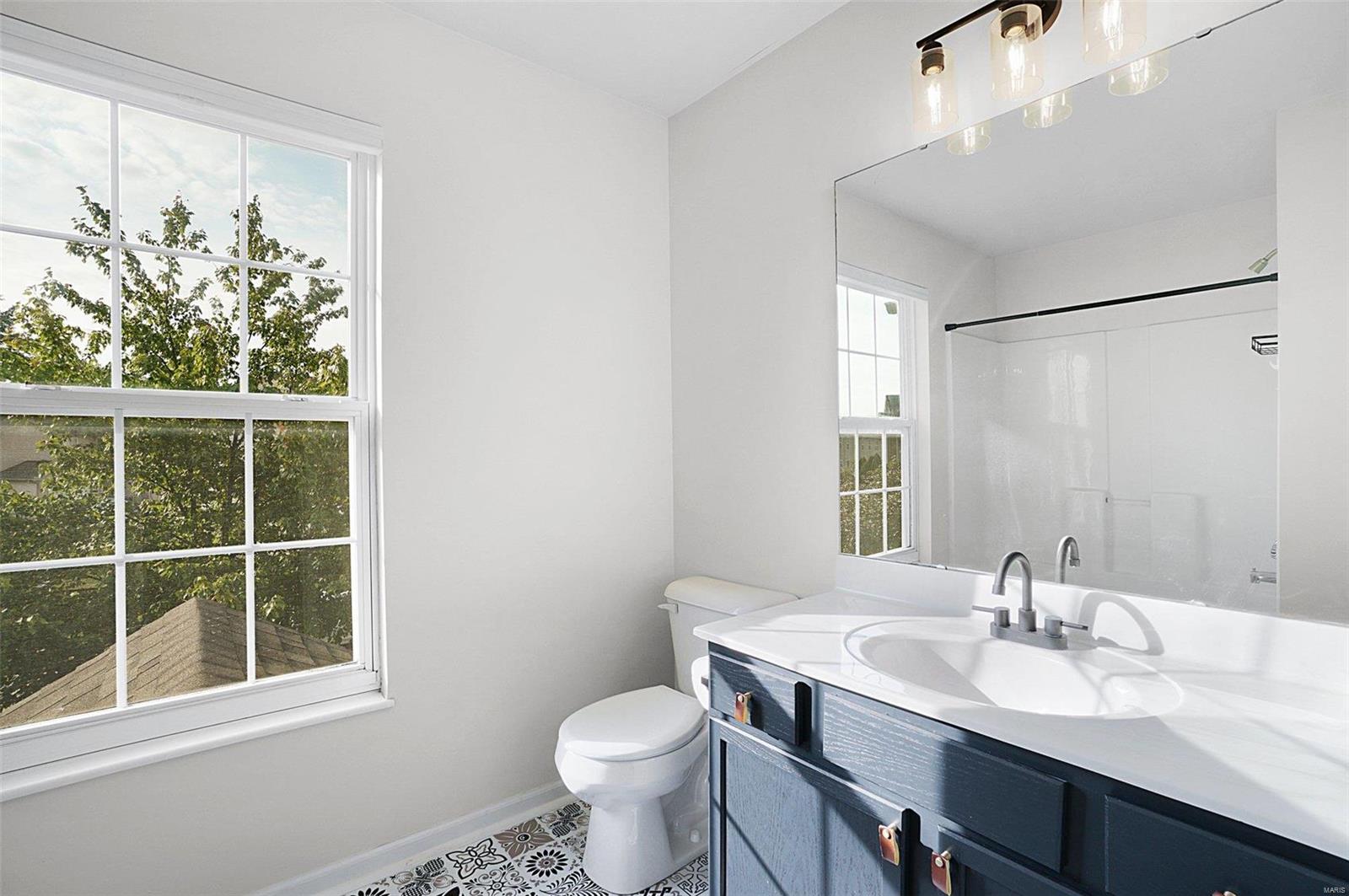 411 Montclair Tower Drive St. Charles, MO 63303 - Photo 27 of 34