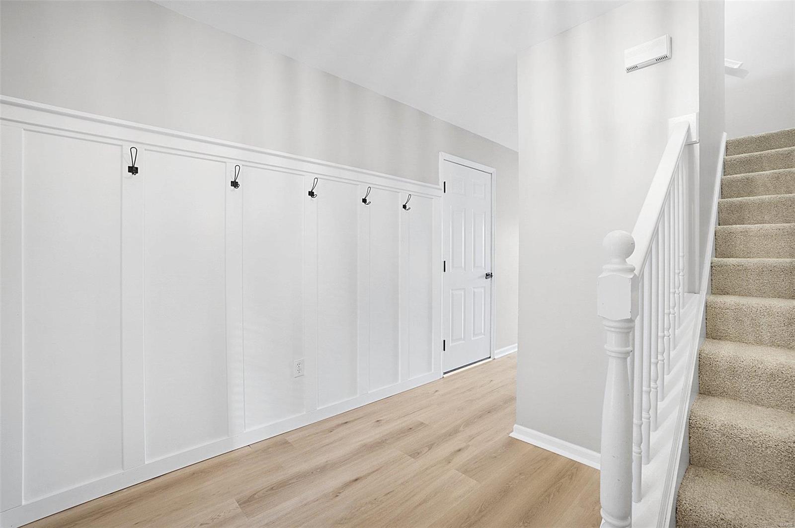 411 Montclair Tower Drive St. Charles, MO 63303 - Photo 6 of 34