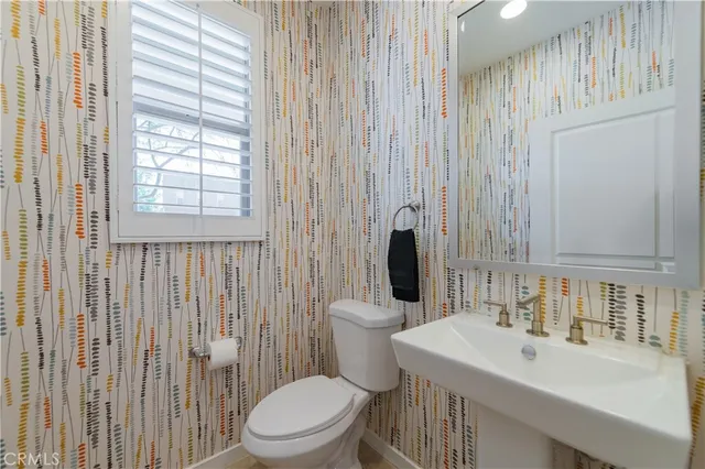 $5,750 | 103 Newall, Irvine, CA 92618