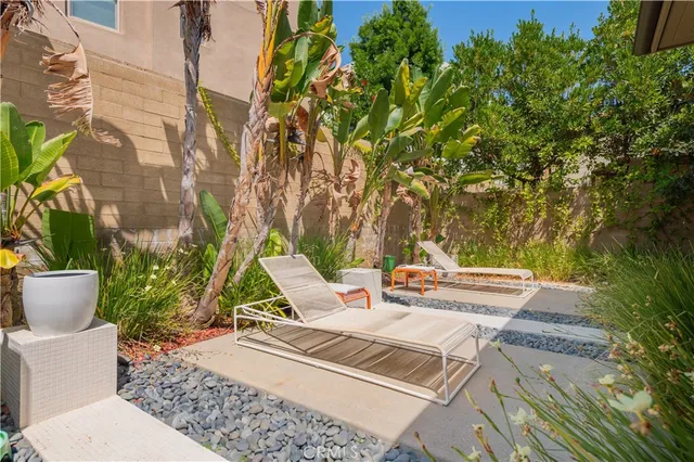 $5,750 | 103 Newall, Irvine, CA 92618