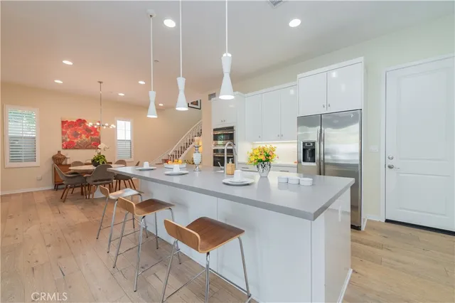 $5,750 | 103 Newall, Irvine, CA 92618