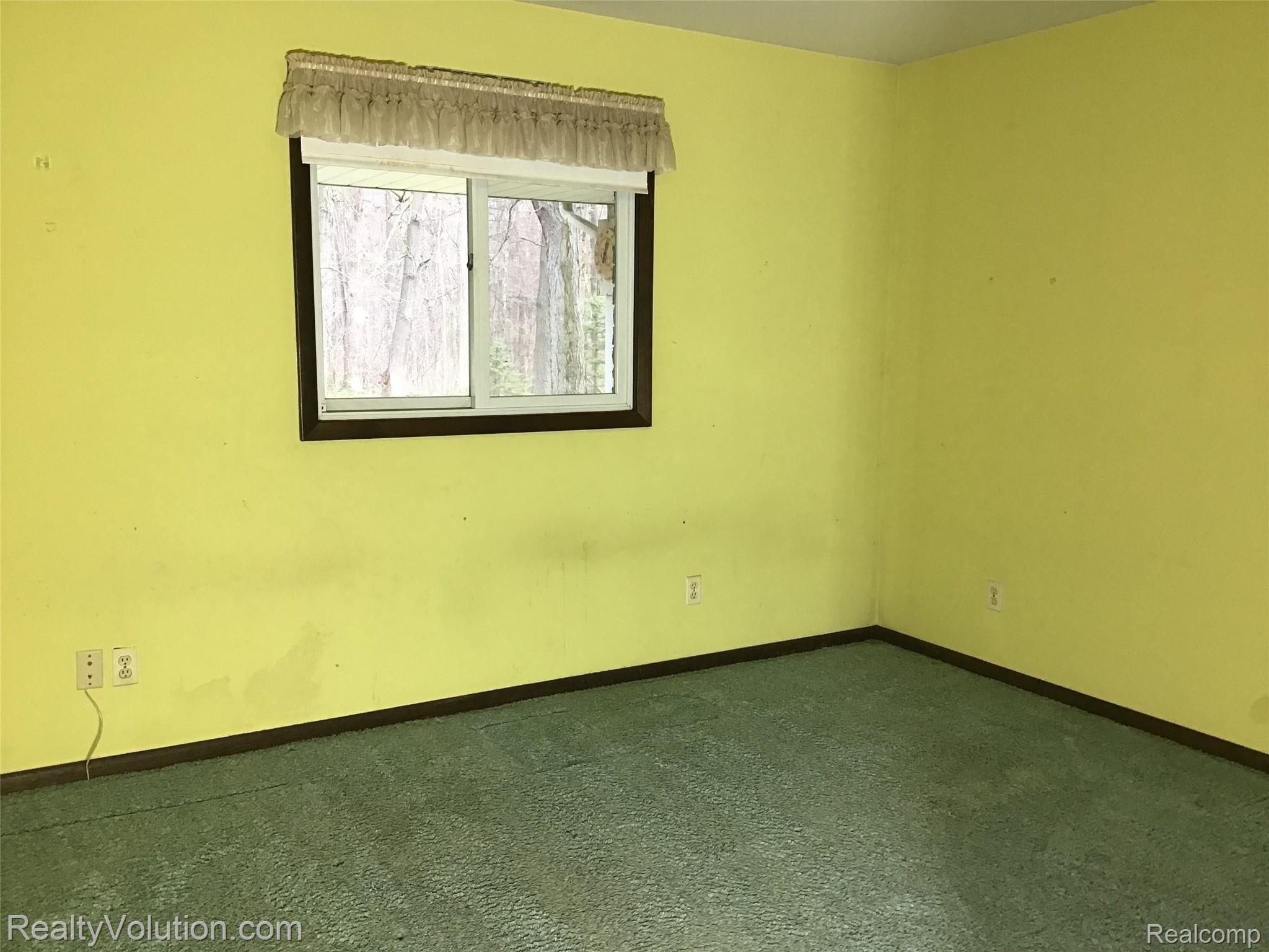 2260 South Lake George Road Metamora, MI 48455 - Photo 24 of 49 3631DBA8-F647-454B-B8F6-4489EA2AD019.jpeg
