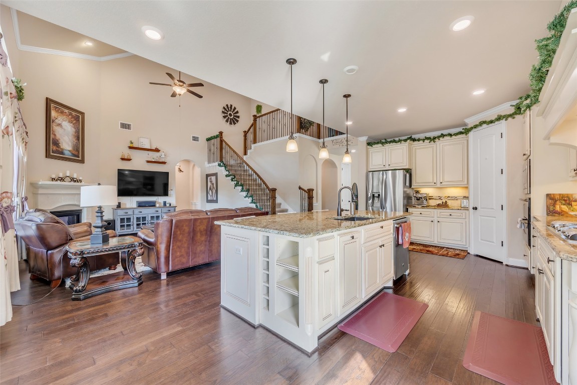 103 County Road 180, Unit 23 Leander, TX 78641 - Photo 40 of 40 a large white kitchen with lots of counter space a sink and appliances