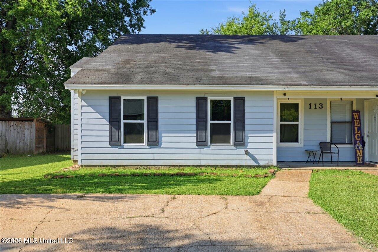 113 Meadowview Circle, Unit A Clinton, MS 39056 - Photo 2 of 38 02-113-A Meadowview Cir _ Hometoursms.co