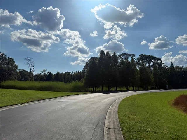 $299,995 | Island Shores Lane, Lakeland, FL 33809