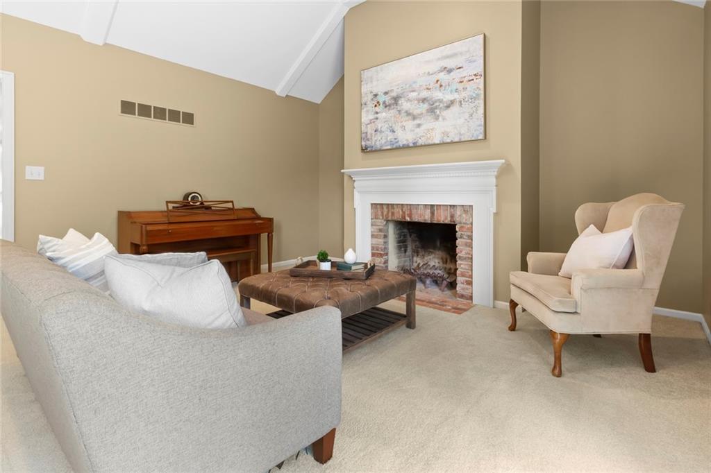8018 Conarroe Road Indianapolis, IN 46278 - Photo 12 of 60 Gallery Image 12