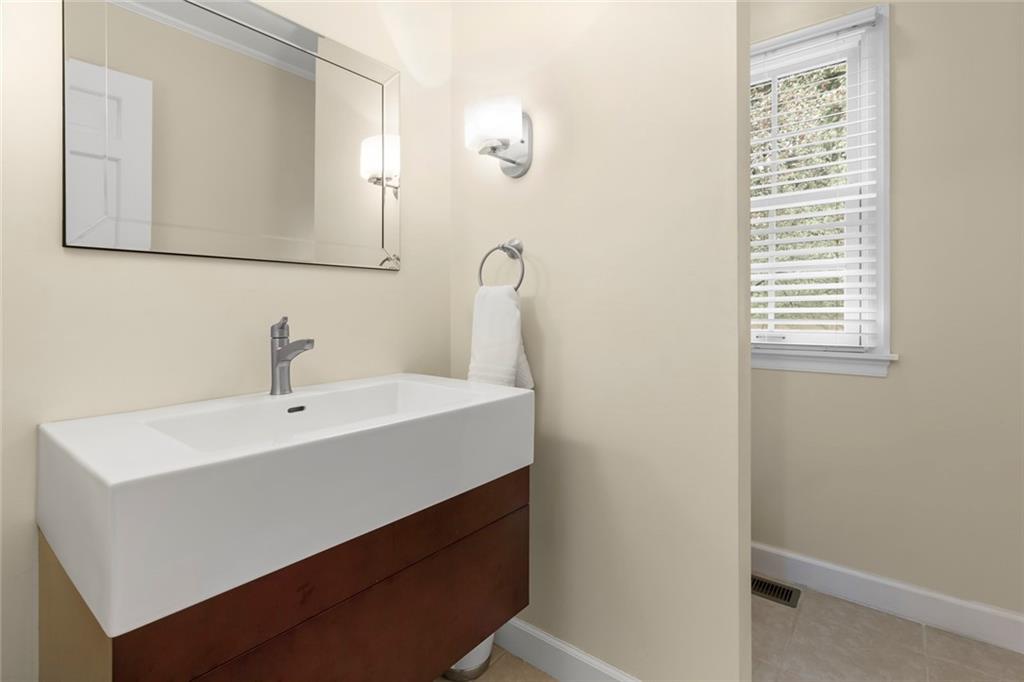 8018 Conarroe Road Indianapolis, IN 46278 - Photo 29 of 60 Gallery Image 29