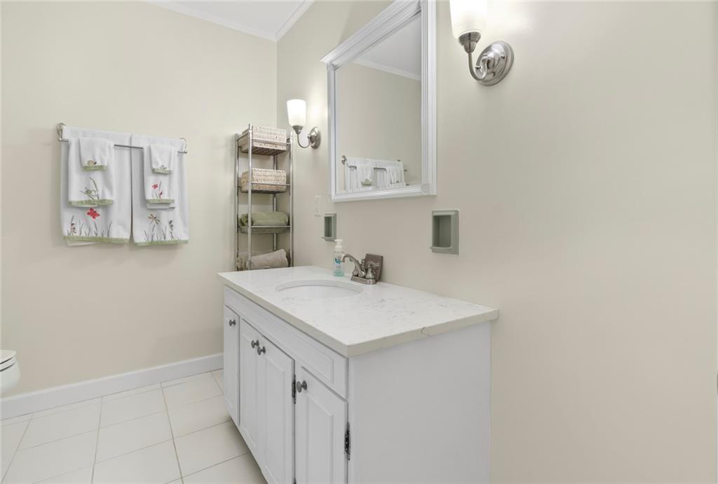 8018 Conarroe Road Indianapolis, IN 46278 - Photo 34 of 60 Gallery Image 34