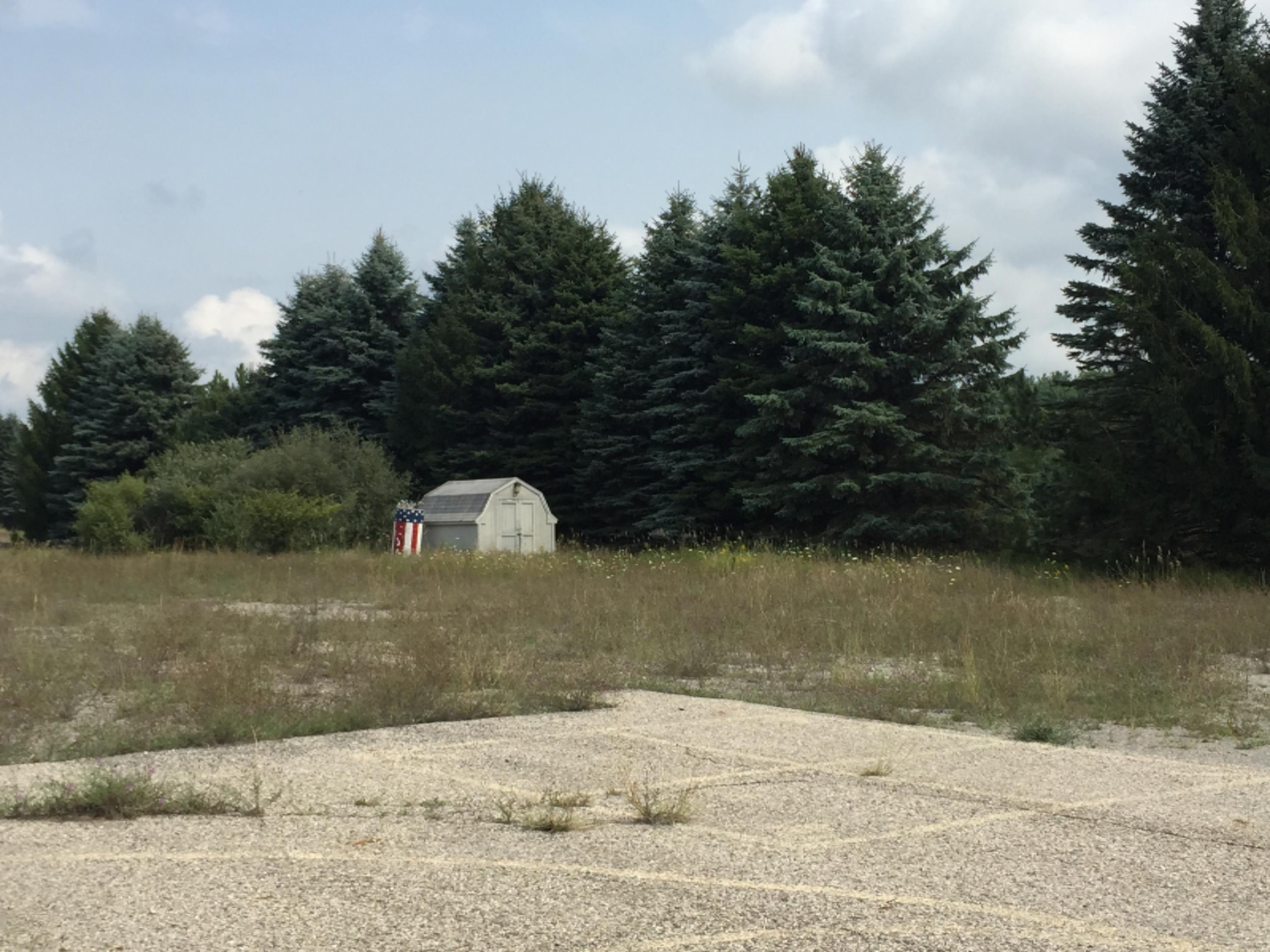 243 North Stiles Road Ludington, MI 49431 - Photo 14 of 18 IMG_9391