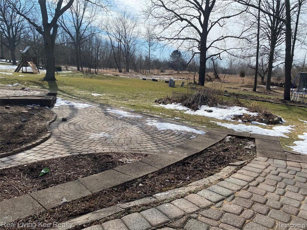 799 Snowmass Drive Rochester, MI 48309 - Photo 3 of 61