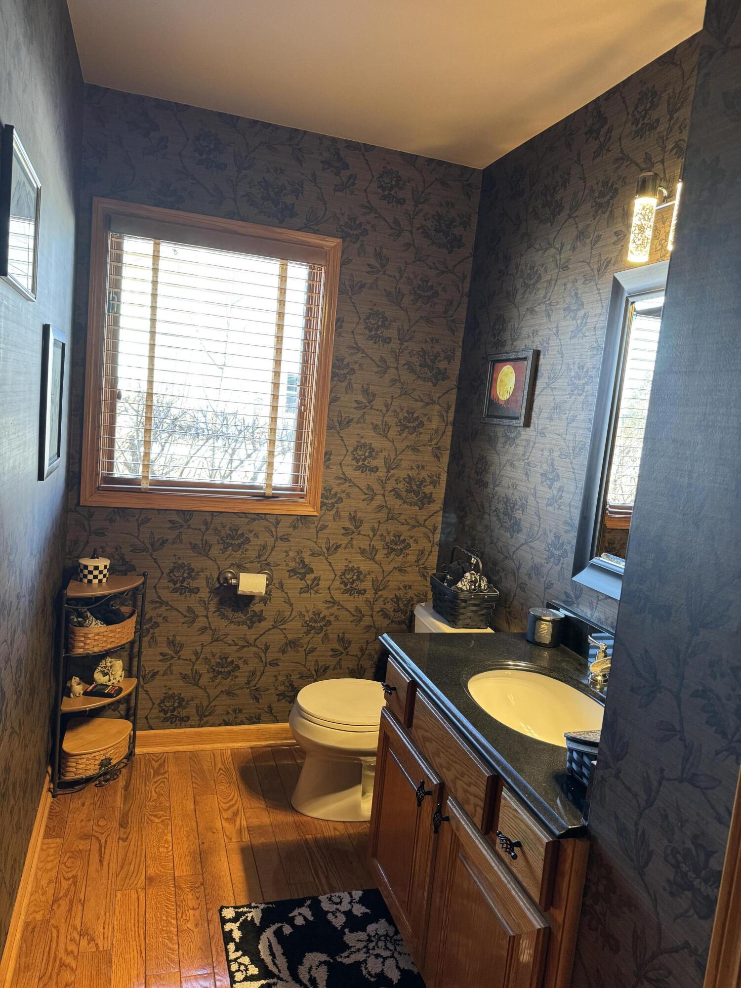 511 Small Farm Road Mukwonago, WI 53149 - Photo 11 of 32 1/2 Bath Main Level