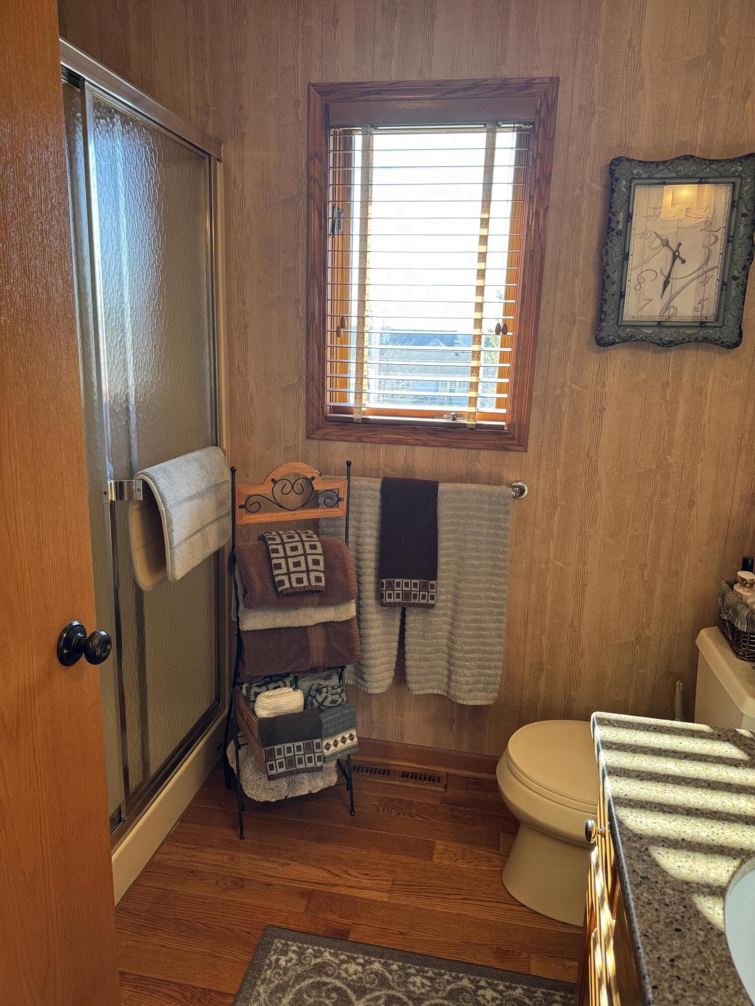 511 Small Farm Road Mukwonago, WI 53149 - Photo 22 of 32 2nd Full Bath