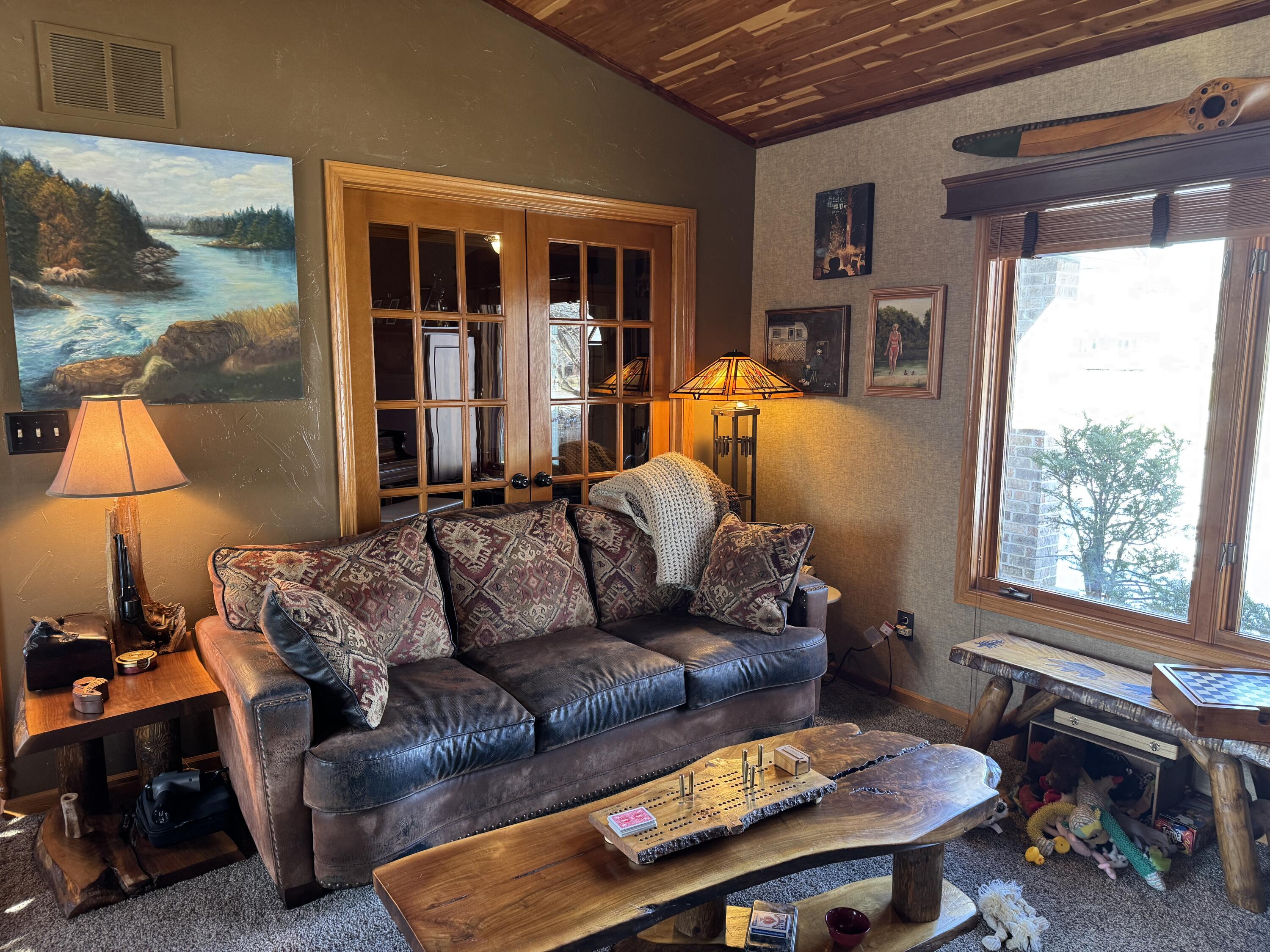 511 Small Farm Road Mukwonago, WI 53149 - Photo 9 of 32 Great Room