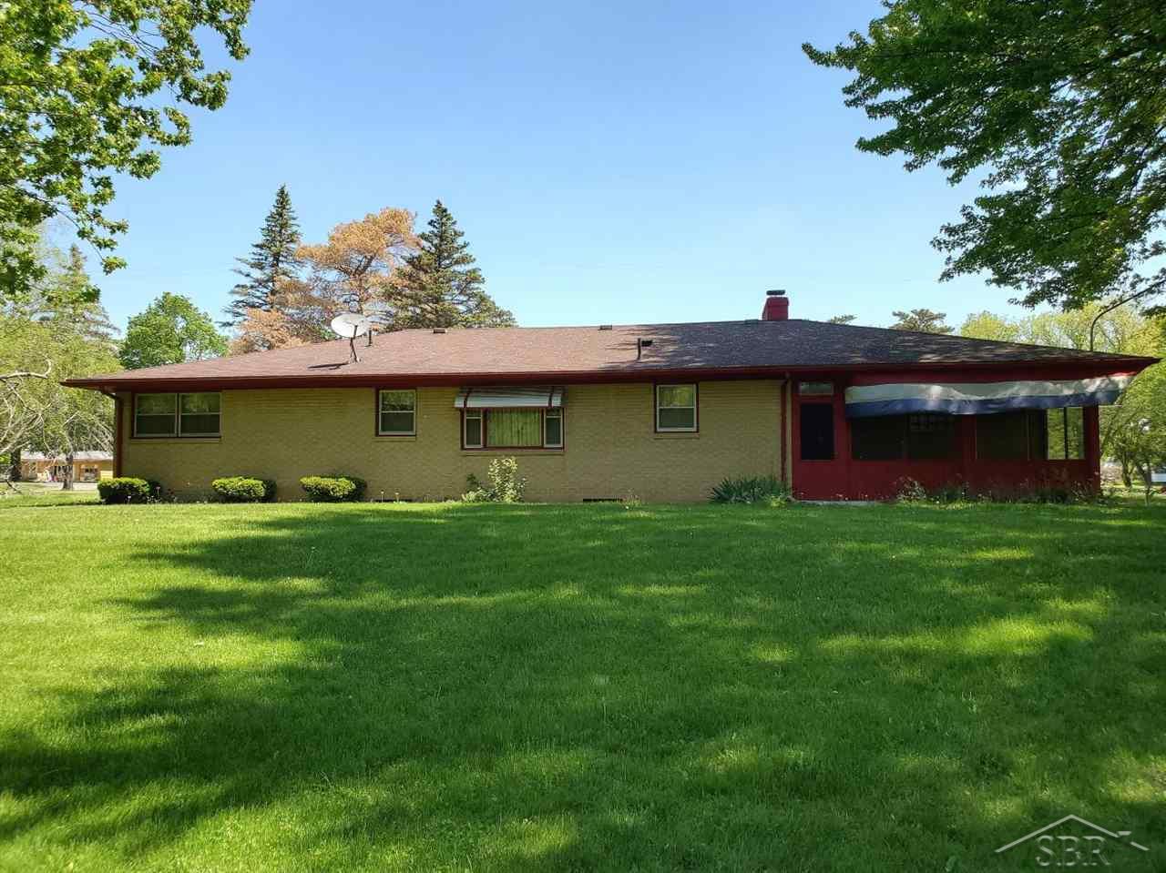 4162 South Washington Road Saginaw, MI 48601 - Photo 15 of 17 50057313-14.JPG