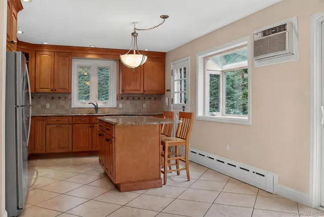 $3,500 | 80 Pines Bridge Road, Unit 1, Mount Kisco, NY 10549