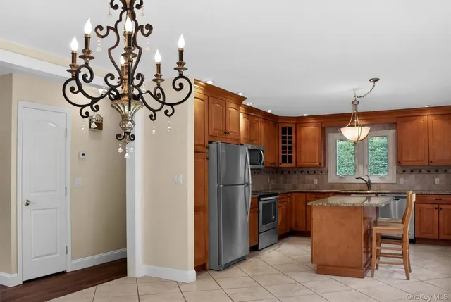 $3,500 | 80 Pines Bridge Road, Unit 1, Mount Kisco, NY 10549