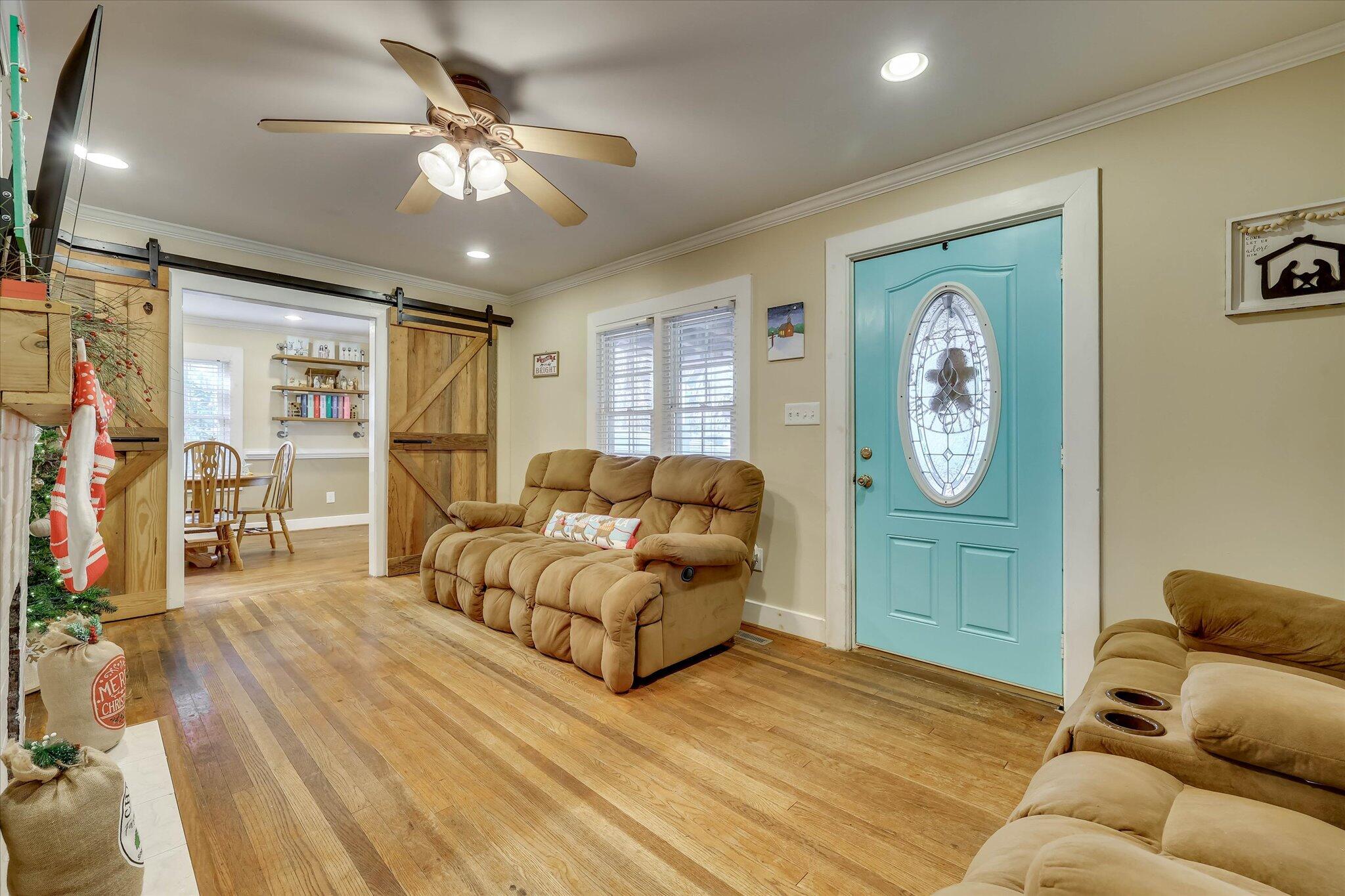 336 Wigfall Street Edgefield, SC 29824 - Photo 14 of 39 17-117