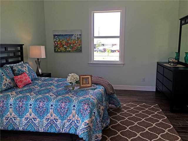 5424 Southeast Horseshoe Point Road Stuart, FL 34997 - Photo 9 of 21 Gallery Image 9