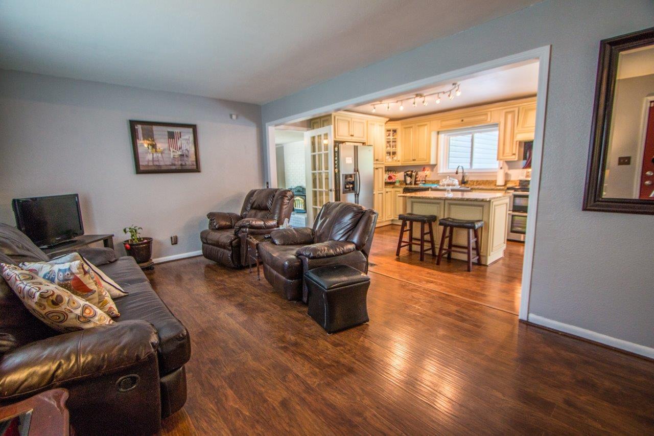 7520 John Henry Road Chattanooga, TN 37421 - Photo 4 of 22 John Henry-61 - Copy