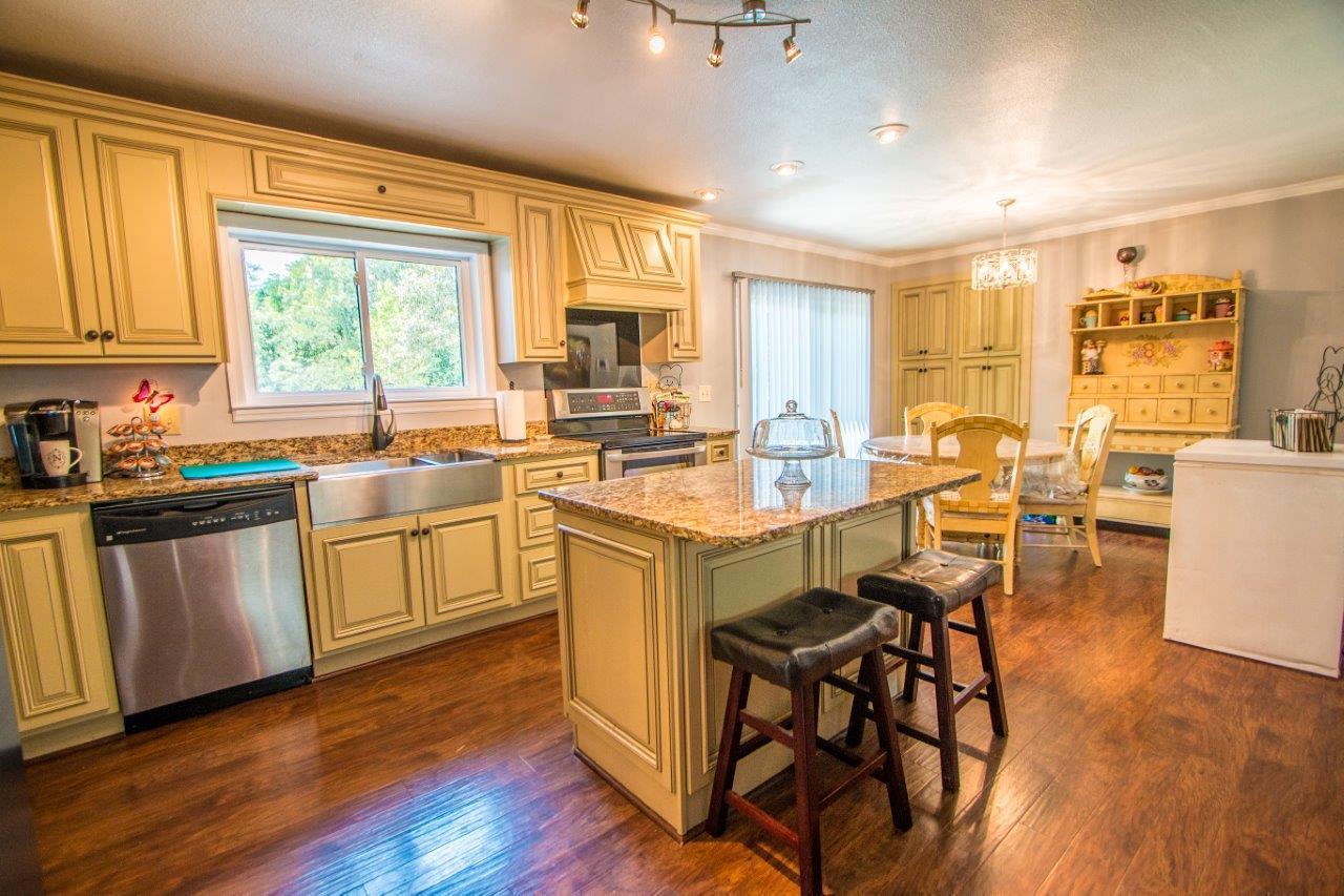 7520 John Henry Road Chattanooga, TN 37421 - Photo 6 of 22 John Henry-67 - Copy