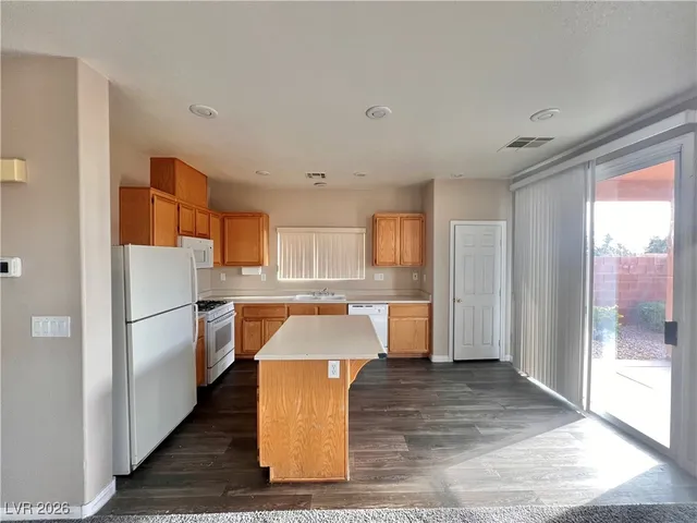 $2,550 | 11613 Grotta Azzurra Avenue, Unit HOME, Las Vegas, NV 89138
