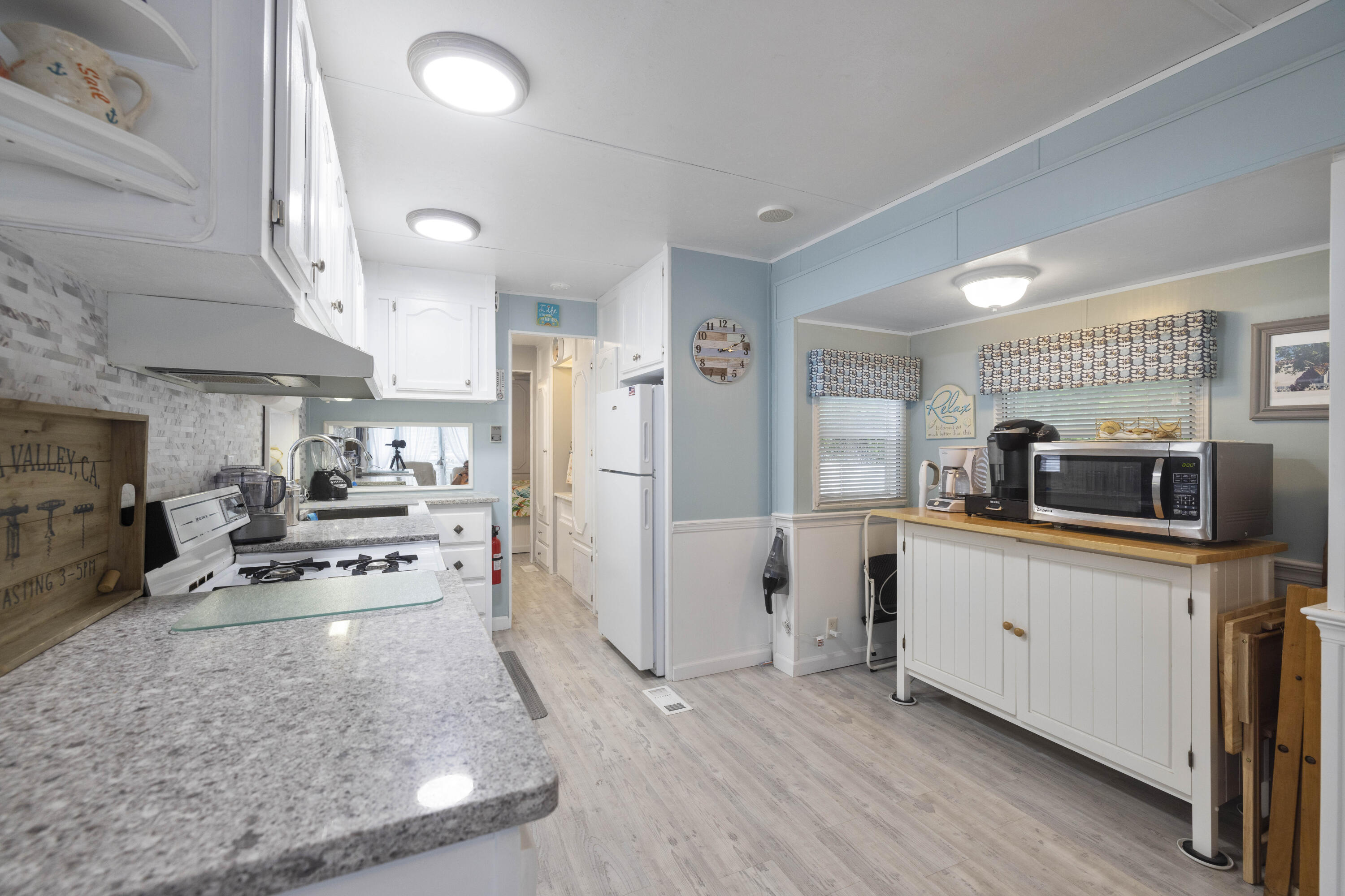 9 Bourne Avenue, Unit R6&R7 Wells, ME 04090 - Photo 16 of 31 3G0A7238