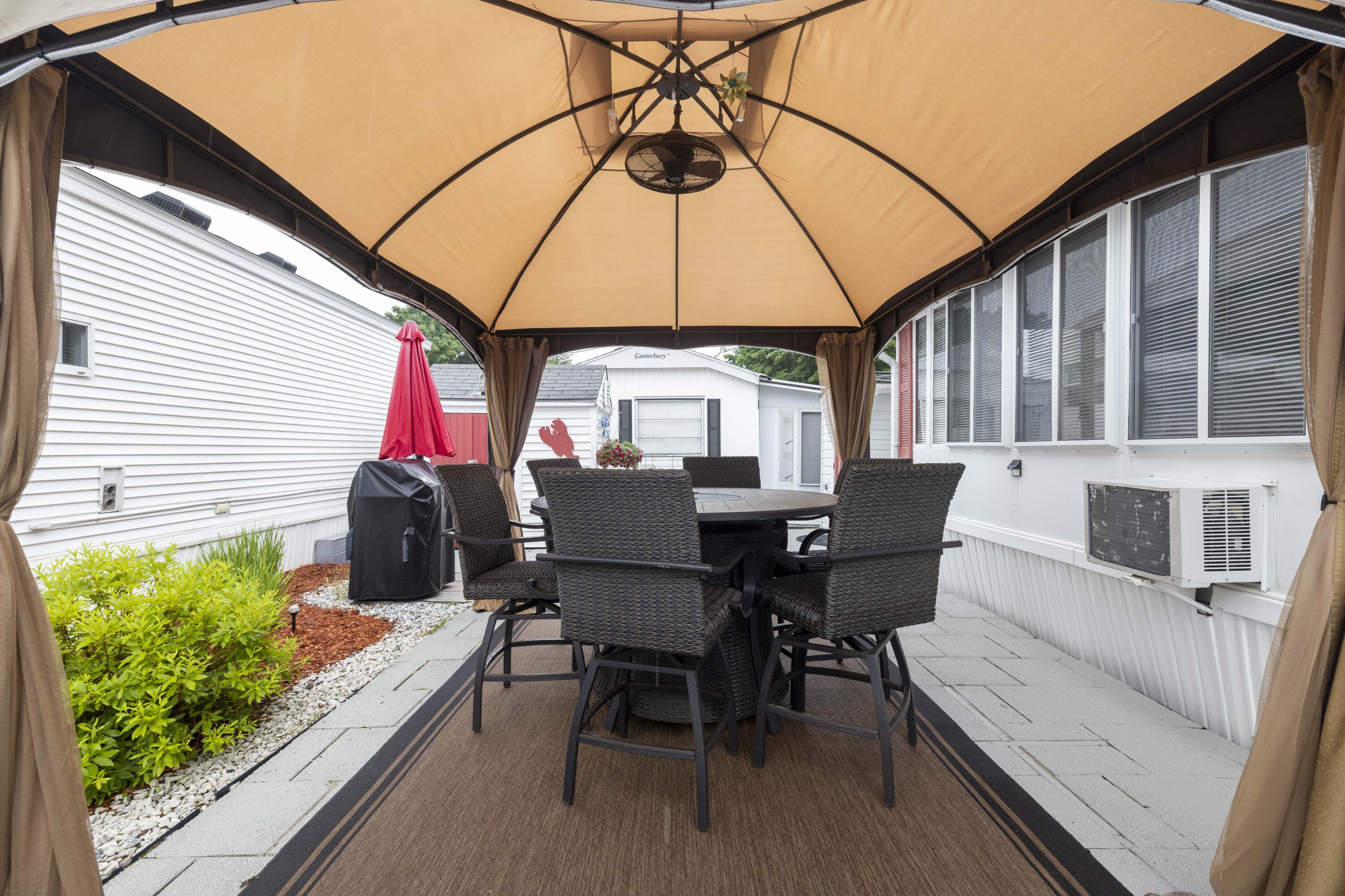 9 Bourne Avenue, Unit R6&R7 Wells, ME 04090 - Photo 27 of 31 3G0A7253