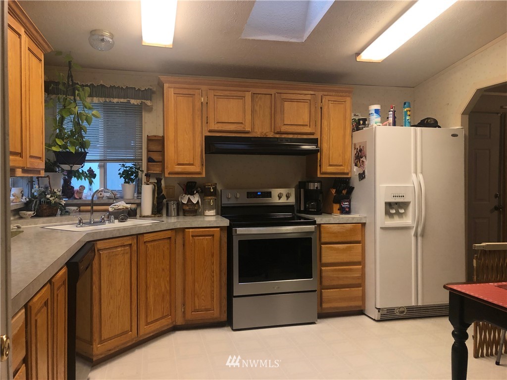 708 Silverbrook Road Randle, WA 98377 - Photo 20 of 27 Gallery Image 20