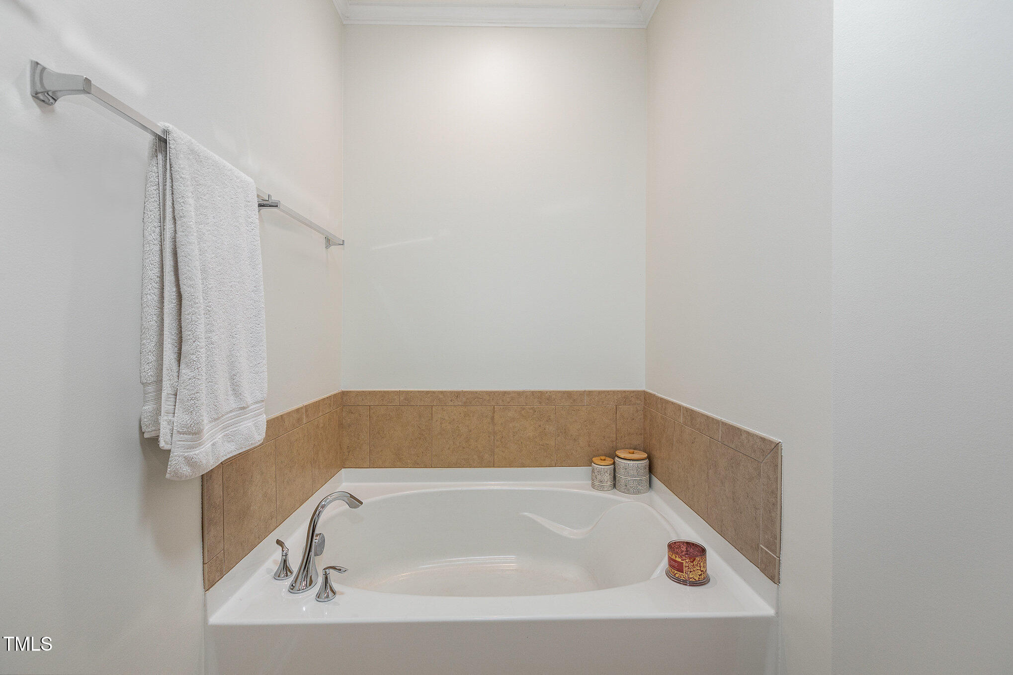 9240 Wooden Road Raleigh, NC 27617 - Photo 20 of 29 020_file_641