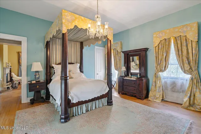 $450,000 | 495 Salem Avenue, Holly Springs, MS 38635