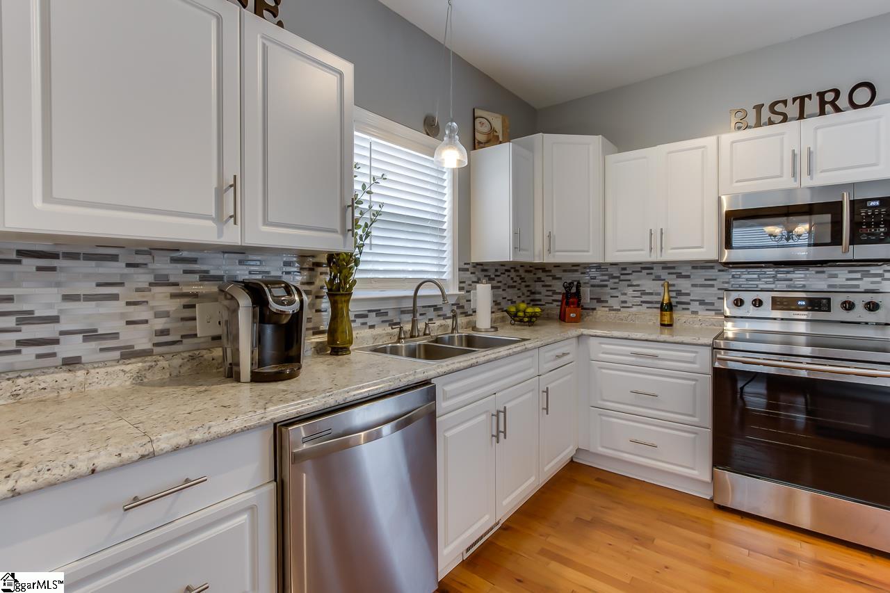 209 Ashmore Bridge Road Mauldin, SC 29662 - Photo 12 of 34 Gallery Image 12