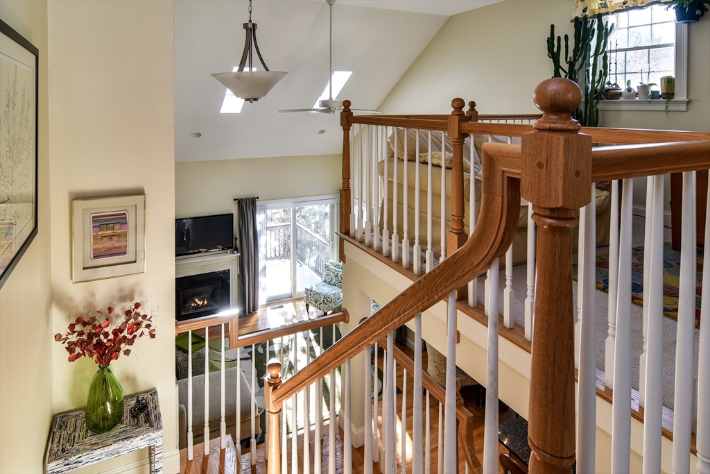 32 Garett Way, Unit 32 Holliston, MA 01746 - Photo 14 of 26